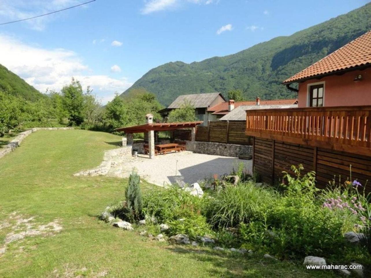 House Maharac With 3 Apartments Till 18 Persons Kamno Exteriér fotografie