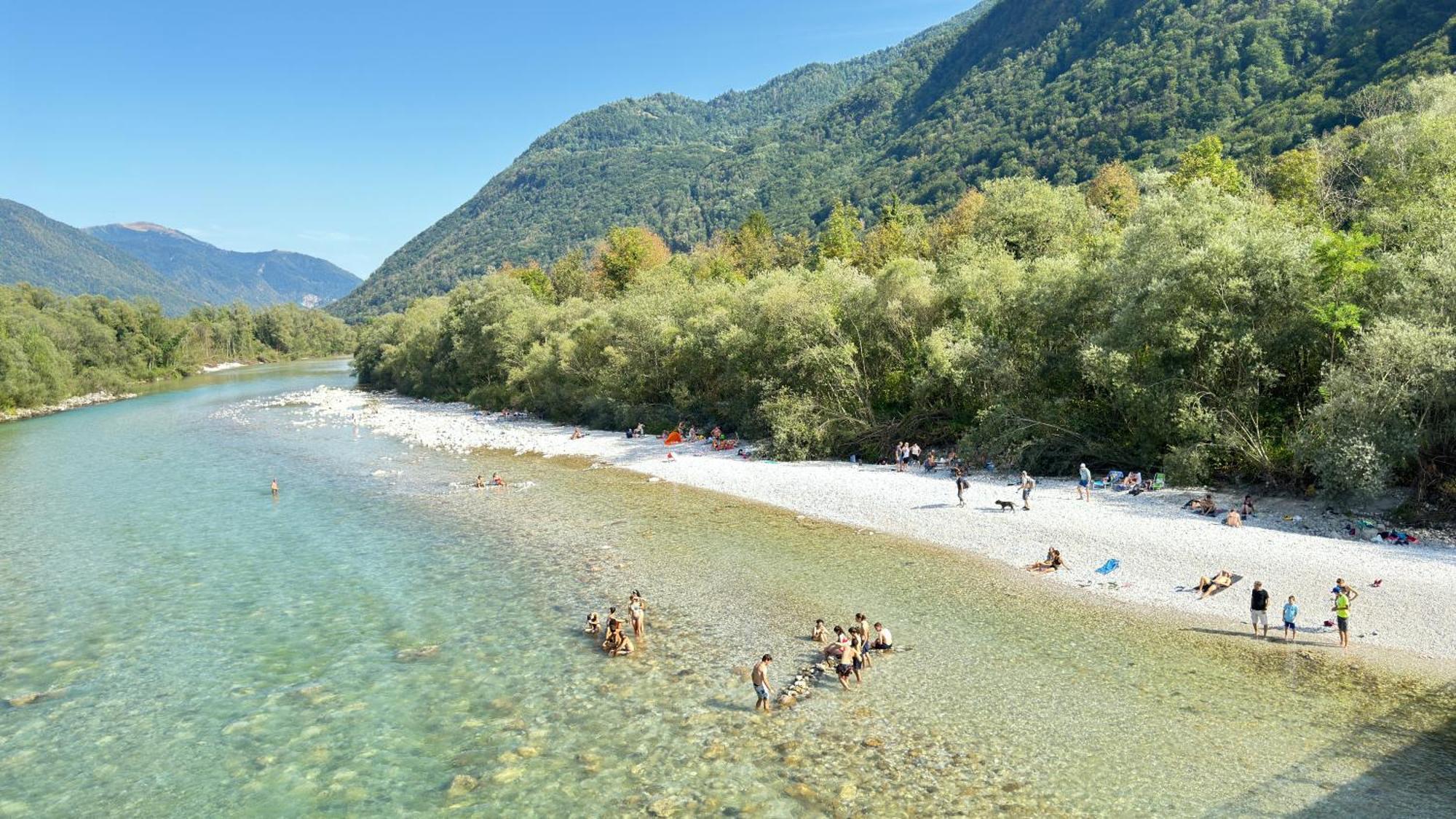 House Maharac With 3 Apartments Till 18 Persons Kamno Exteriér fotografie